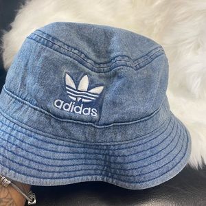 Adidas Bucket Hat